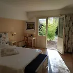 Du Loup Bed & Breakfast