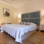 Du Loup Bed & Breakfast 3*