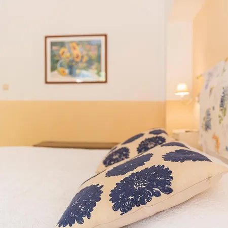 Du Loup Bed & Breakfast 3*